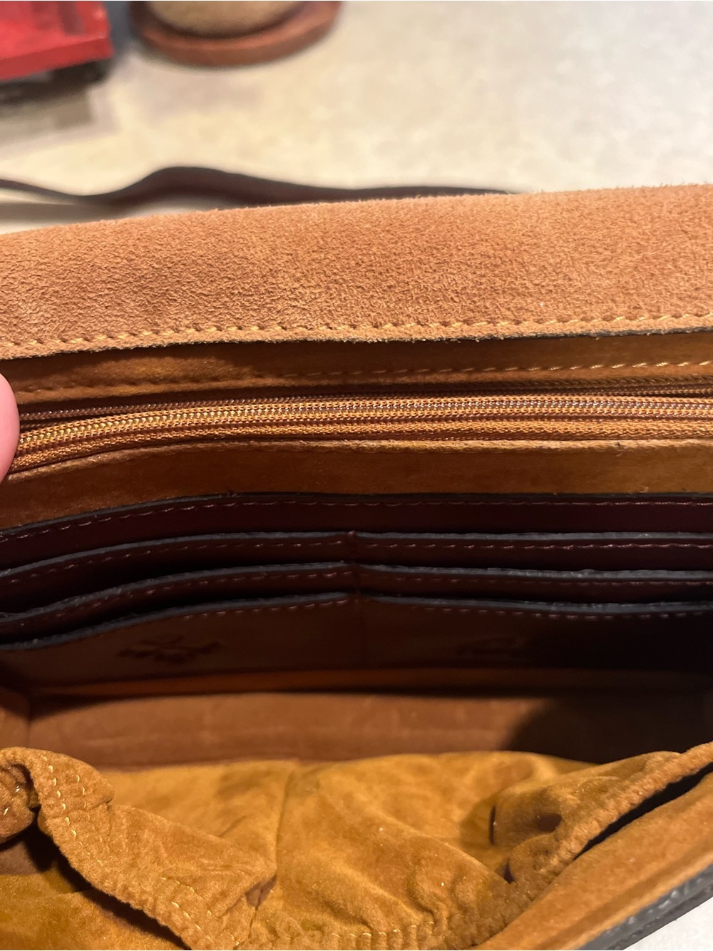 Patricia Nash ~ Like New 
Floral Leather Crossbody Bag in Brown and Burgundy - Picture 7 of 13